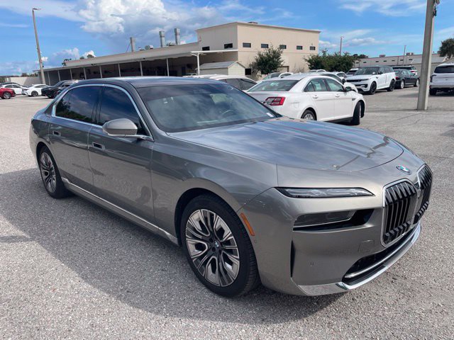 2023 BMW i7 Base