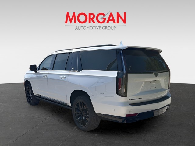 Used 2024 Crystal White Tricoat Cadillac 4WD Sport Platinum image 5