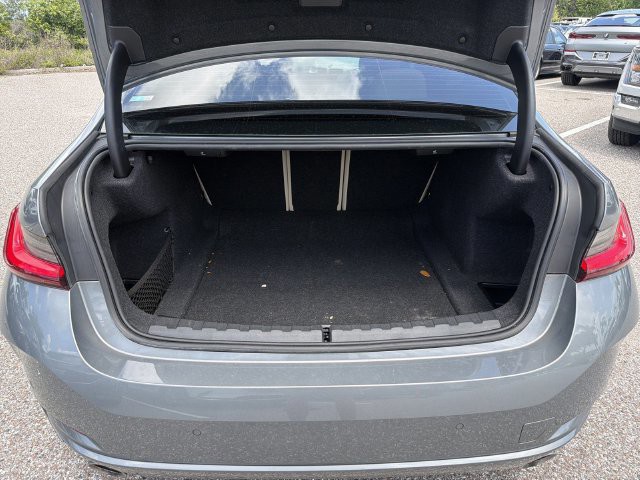 Used 2023 Skyscraper Grey Metallic BMW 330i image 11