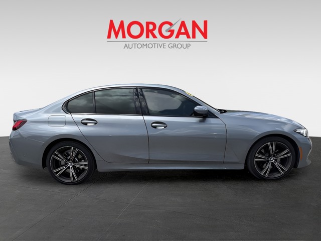 Used 2023 Skyscraper Grey Metallic BMW 330i image 3