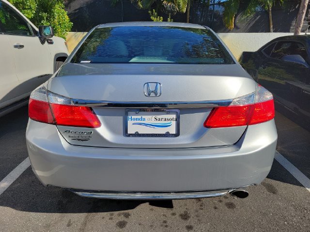 Used 2014 Silver Honda LX image 8
