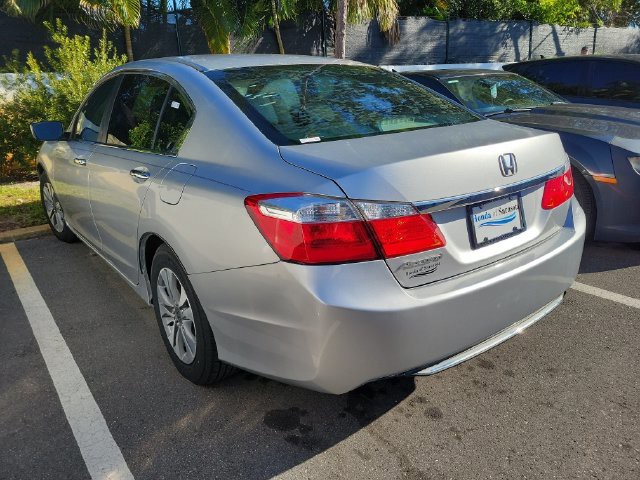 Used 2014 Silver Honda LX image 7