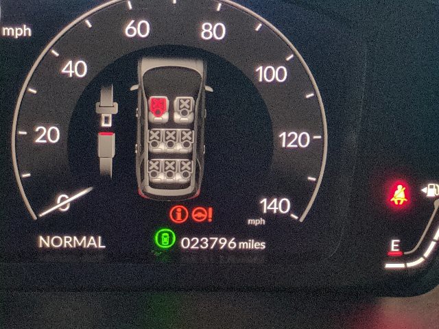 Used 2024 White Honda Elite image 6