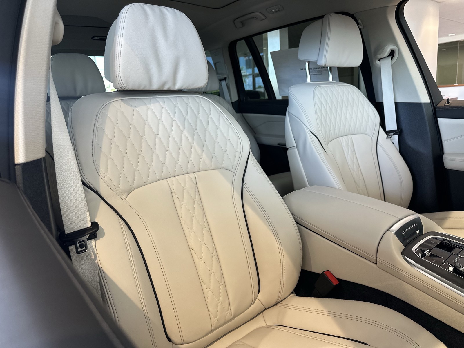 New 2027 Black BMW xDrive40i image 16