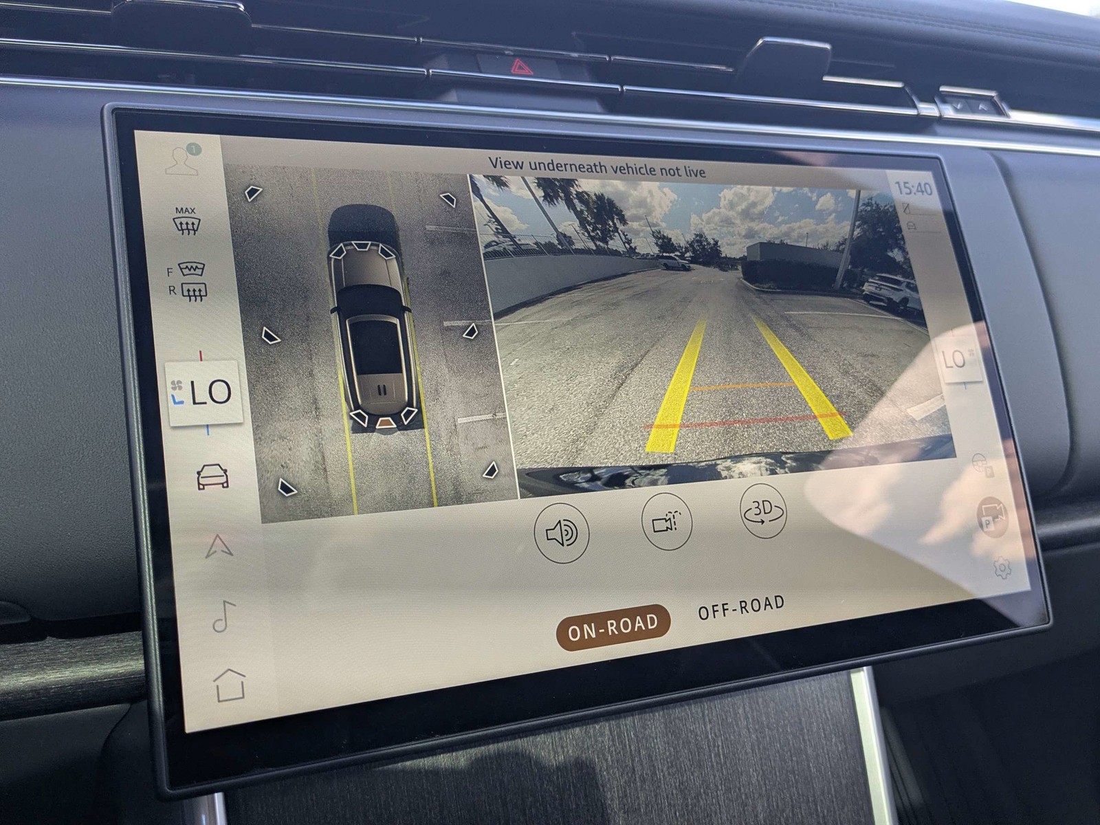 New 2027 Black Land Rover SE image 21