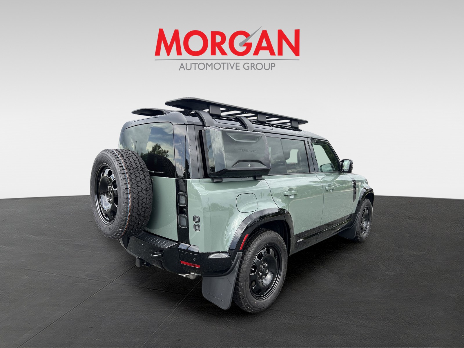 New 2026 Green Land Rover Trophy Edition Keswick image 5