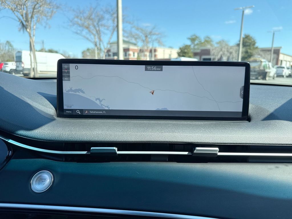 2025 GENESIS GV70 Standard - Photo 22