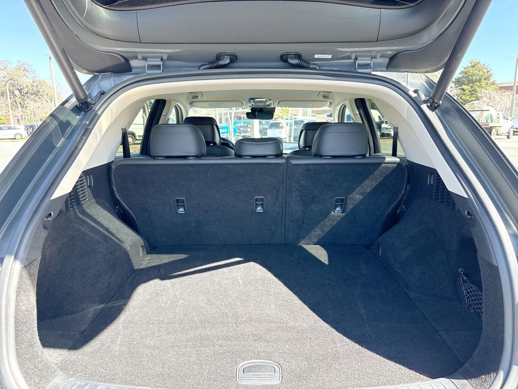 2025 GENESIS GV70 Standard - Photo 28
