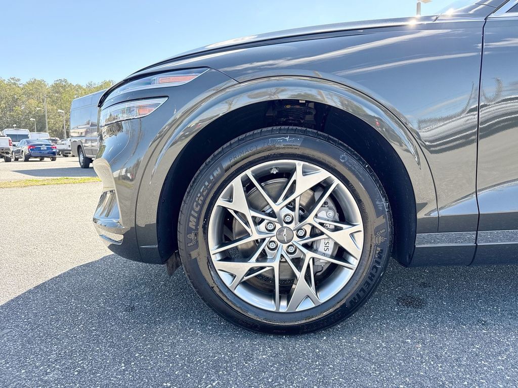2025 GENESIS GV70 Standard - Photo 10