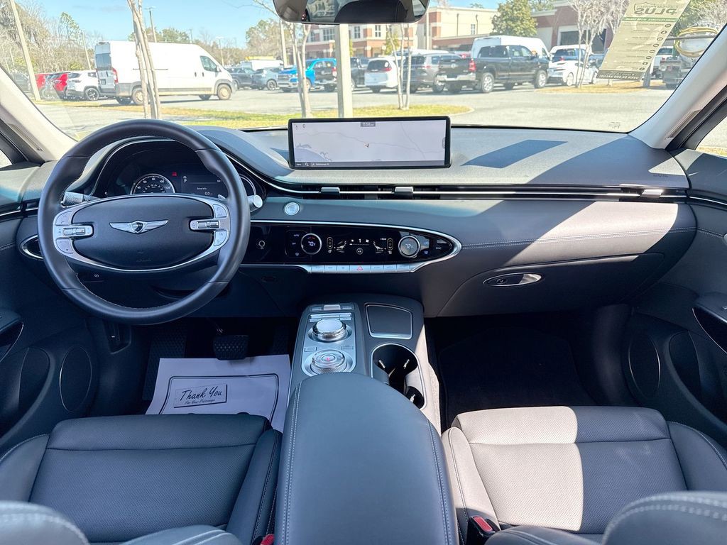2025 GENESIS GV70 Standard - Photo 25