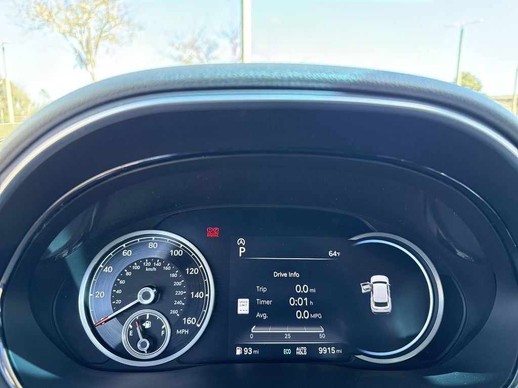 2025 GENESIS GV70 Standard - Photo 17