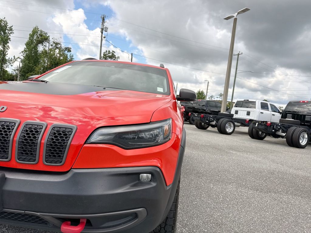 Used 2021 Orange Jeep Trailhawk image 11