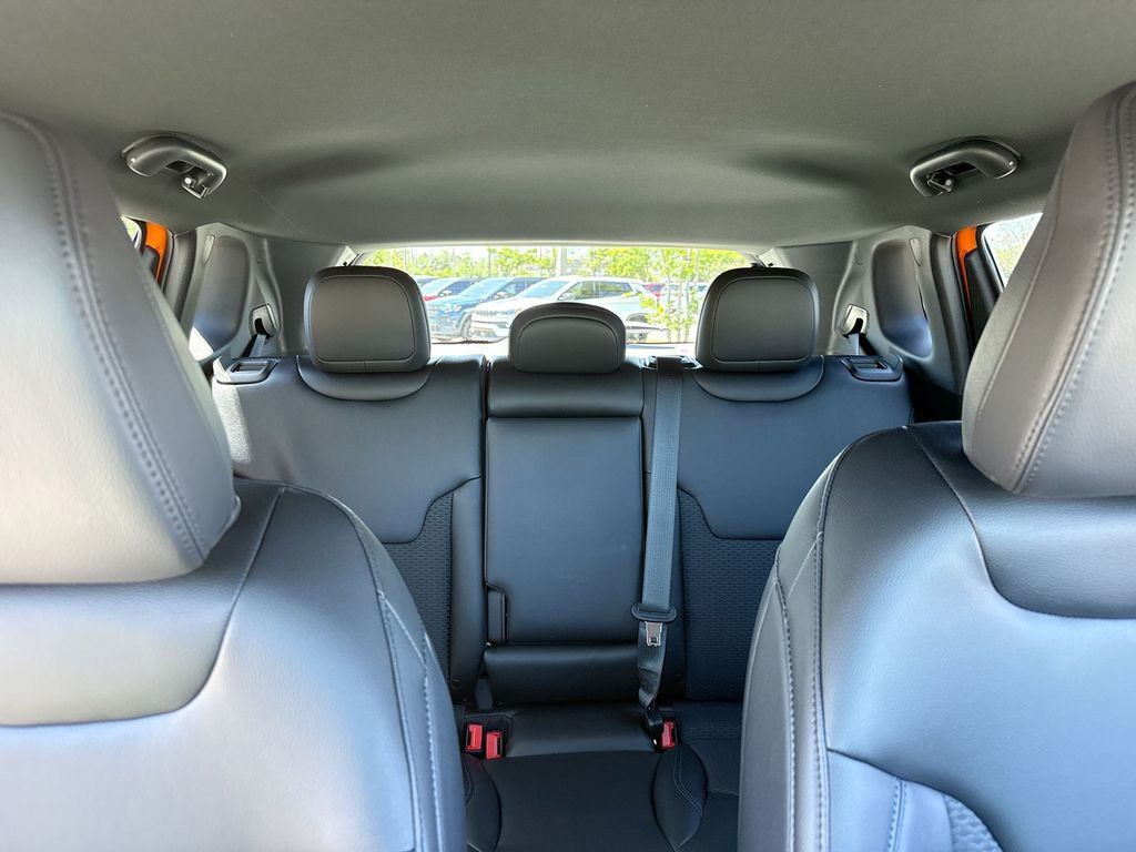 New 2026  Jeep Latitude image 26