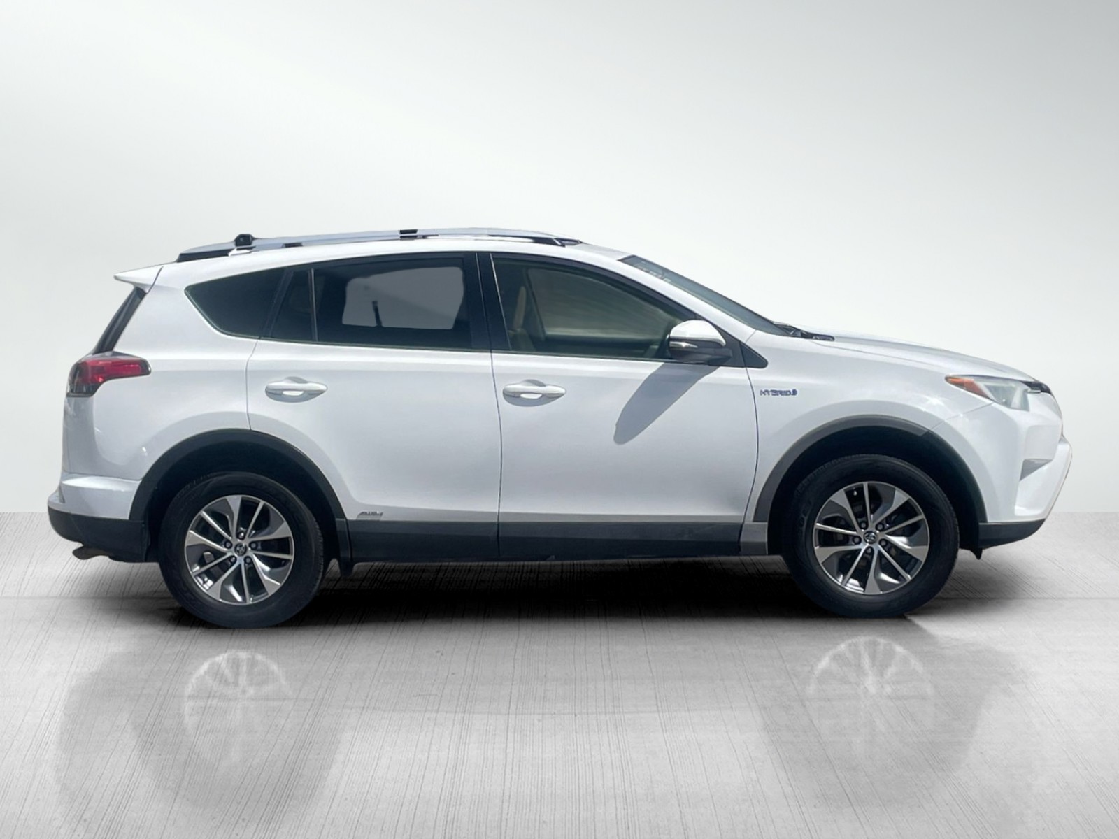 Used 2016 Toyota RAV4 XLE with VIN JTMRJREV2GD010044 for sale in Butte, MT