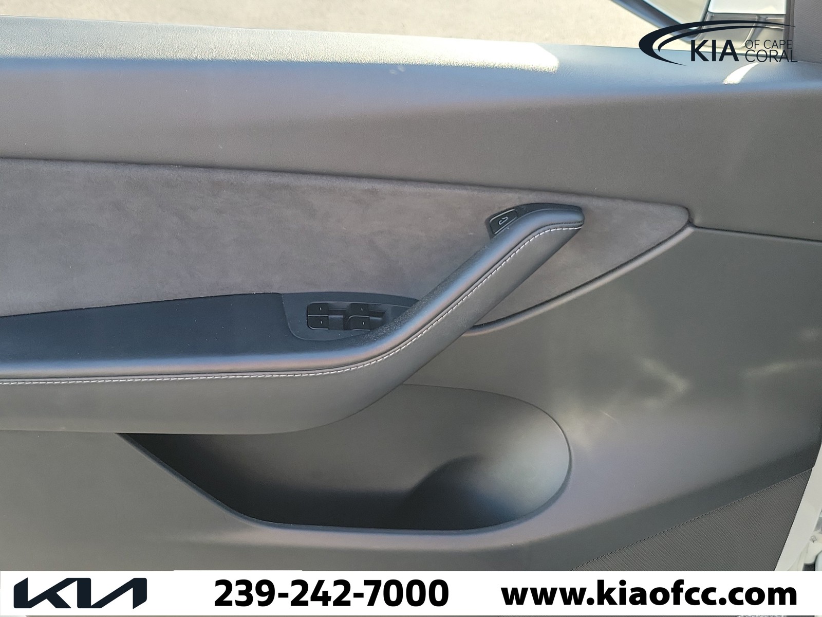 Used 2021 Pearl White Multi-Coat Tesla Long Range image 23