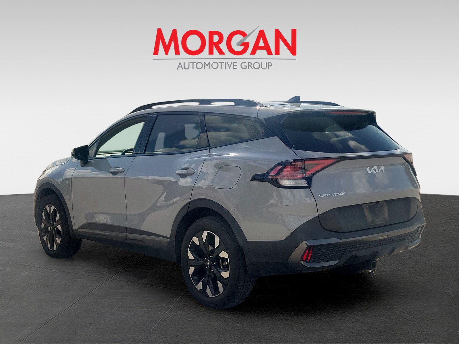 Certified Used 2024 Wolf Gray Kia X-Line image 4