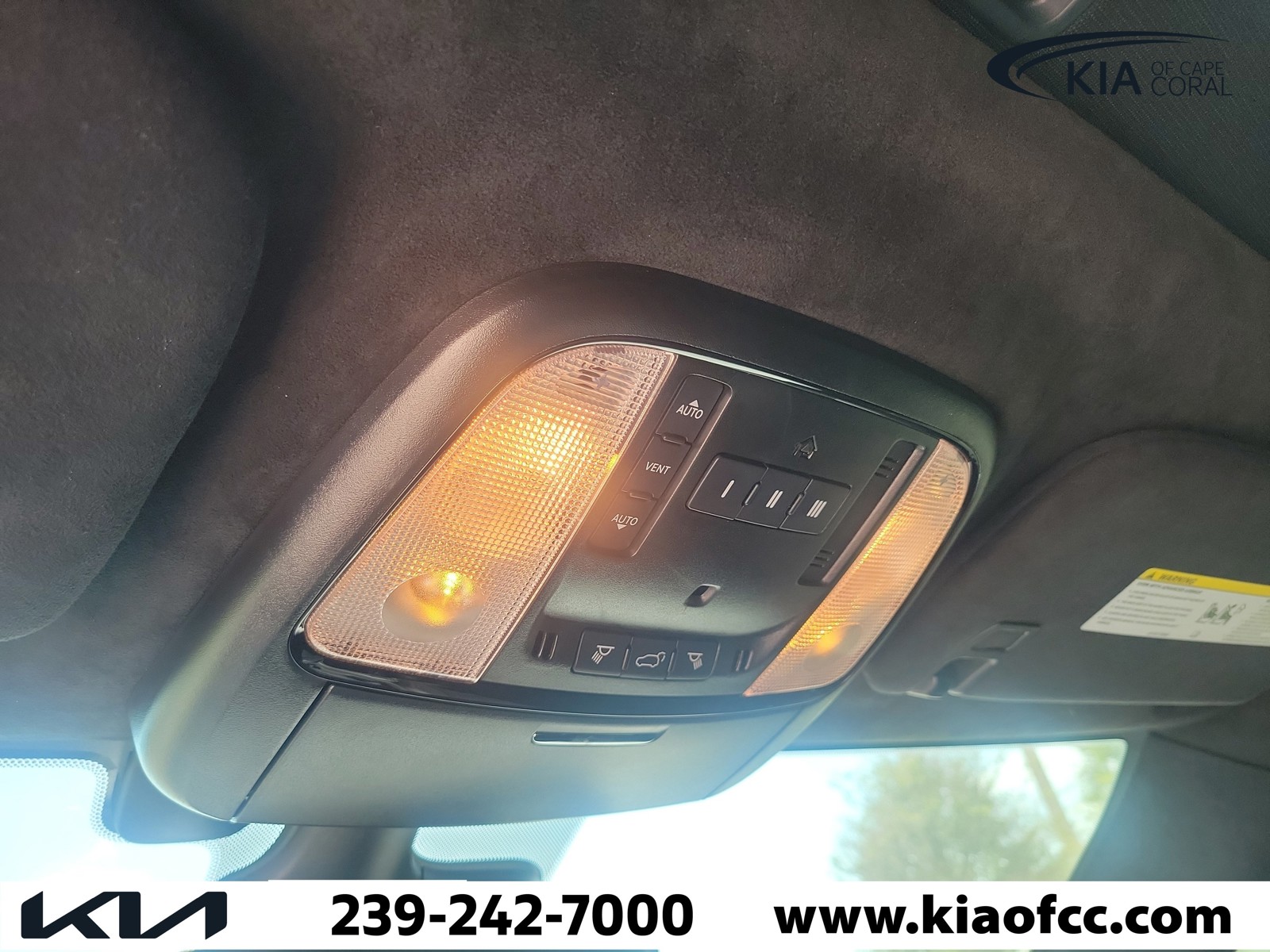 Used 2024 White Knuckle Clearcoat Dodge SRT 392 AlcHEMI image 30