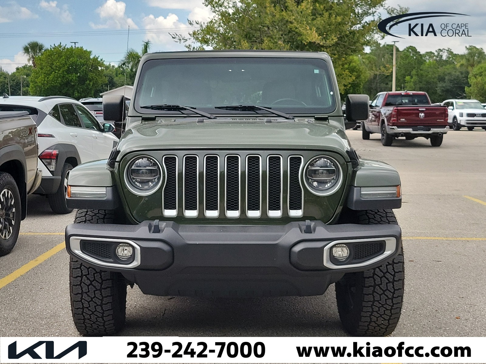 Used 2021 Sarge Green Clearcoat Jeep Unlimited Sahara image 2