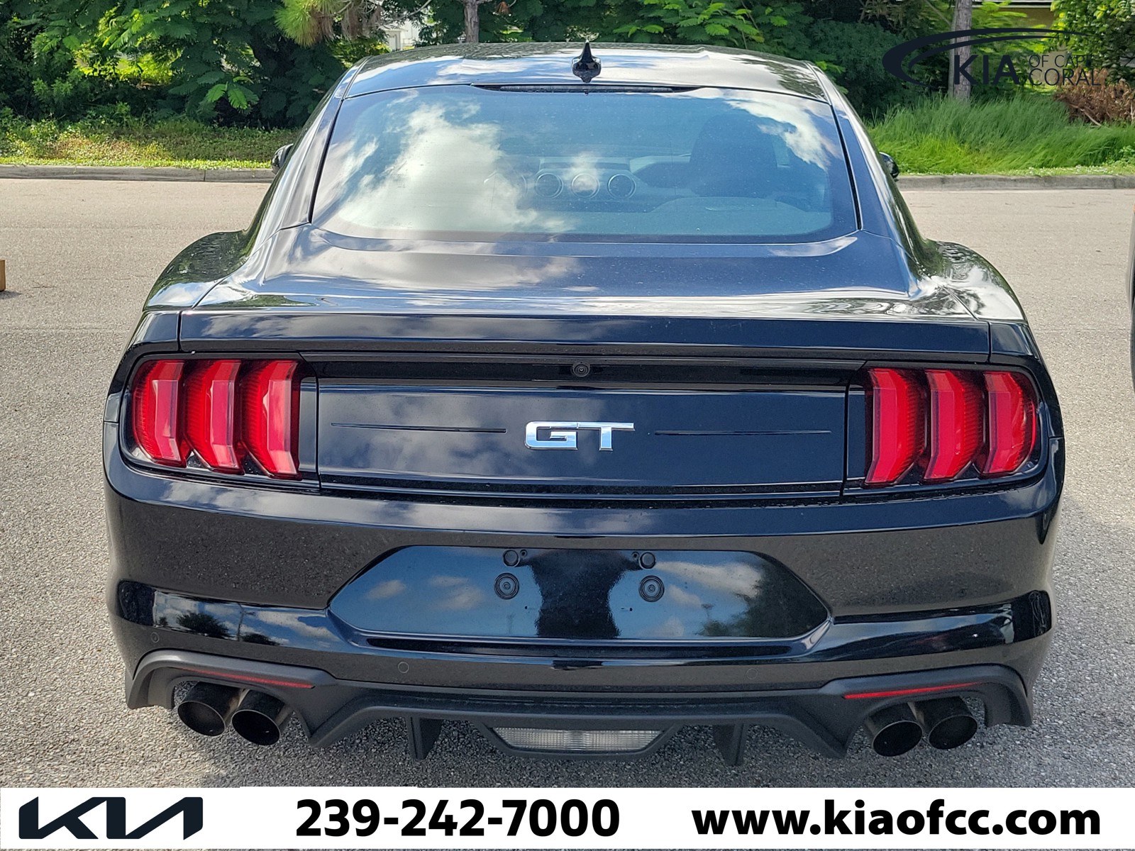 Used 2021 Shadow Black Ford GT image 5