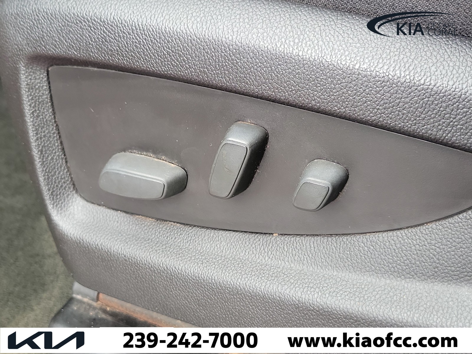 Used 2015 Victory Red Chevrolet LT image 21