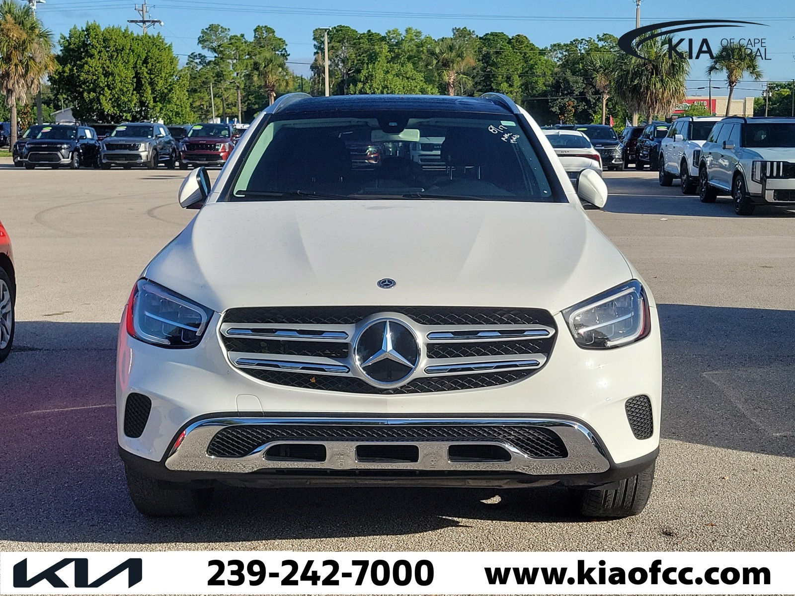 Used 2020  Mercedes-Benz GLC 300 image 2