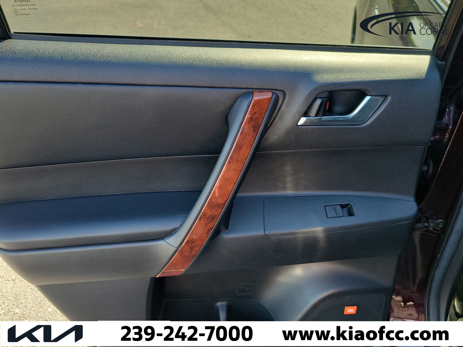 Used 2013 Sizzling Crimson Mica Toyota Limited image 14