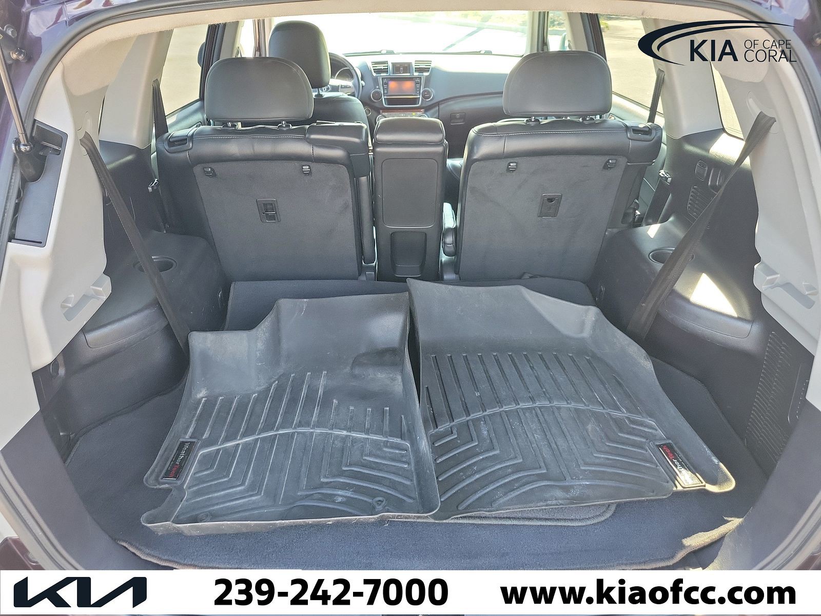 Used 2013 Sizzling Crimson Mica Toyota Limited image 10