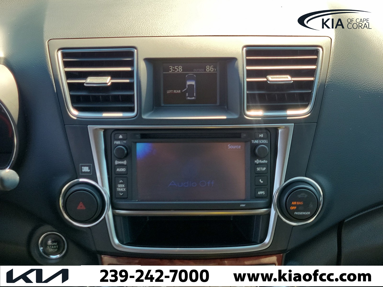 Used 2013 Sizzling Crimson Mica Toyota Limited image 20