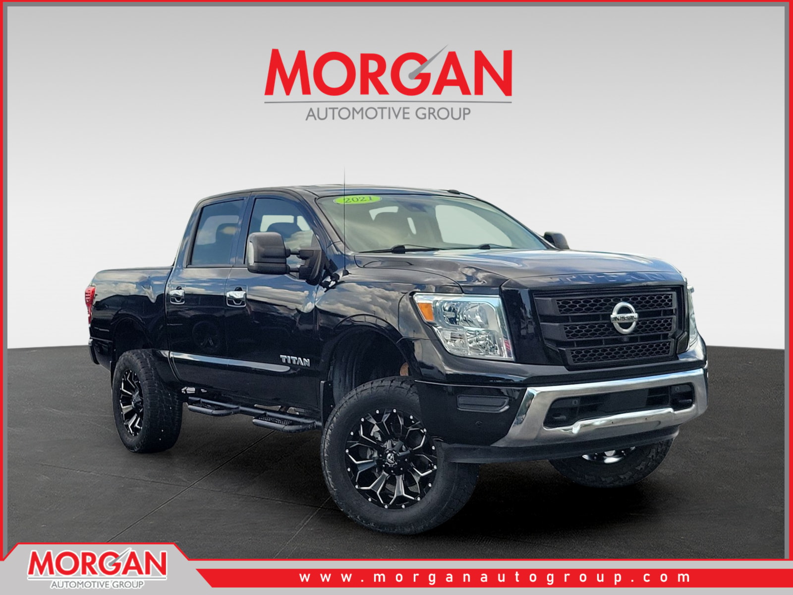 2021 Nissan Titan SV