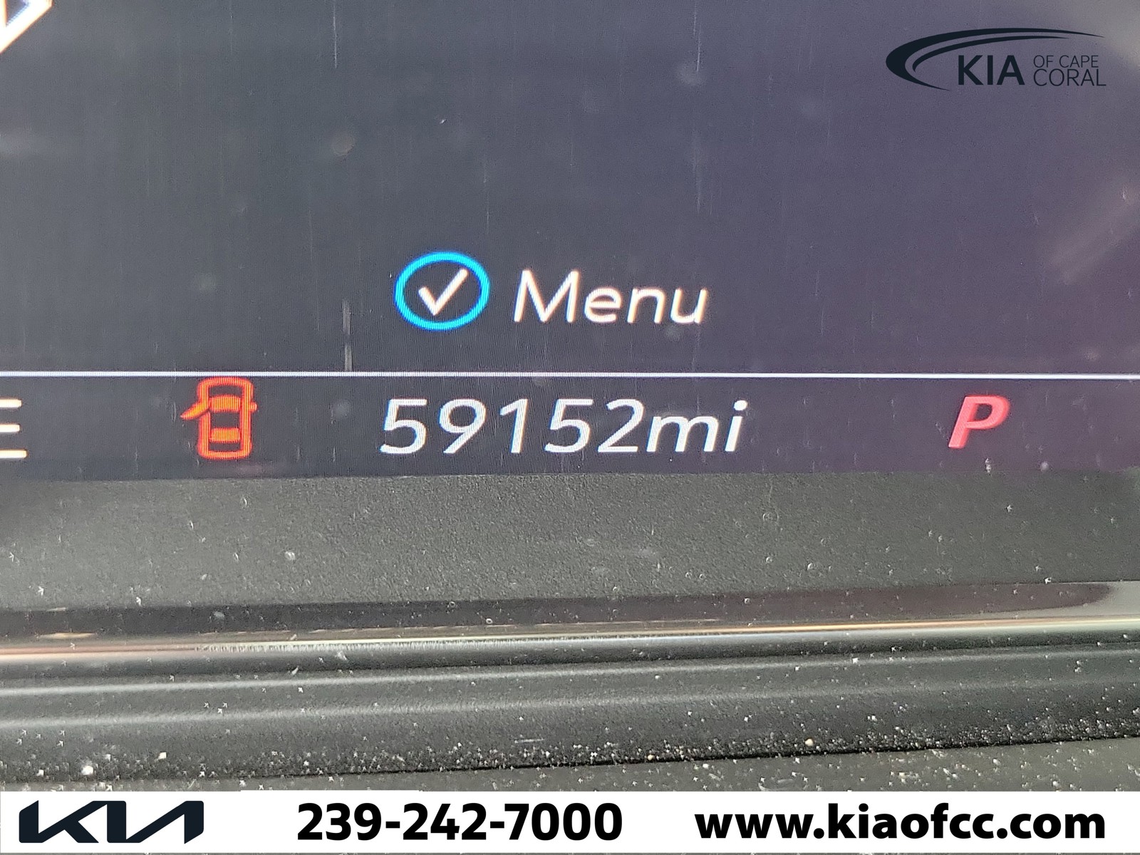 Used 2021 Onyx Black GMC Denali image 27