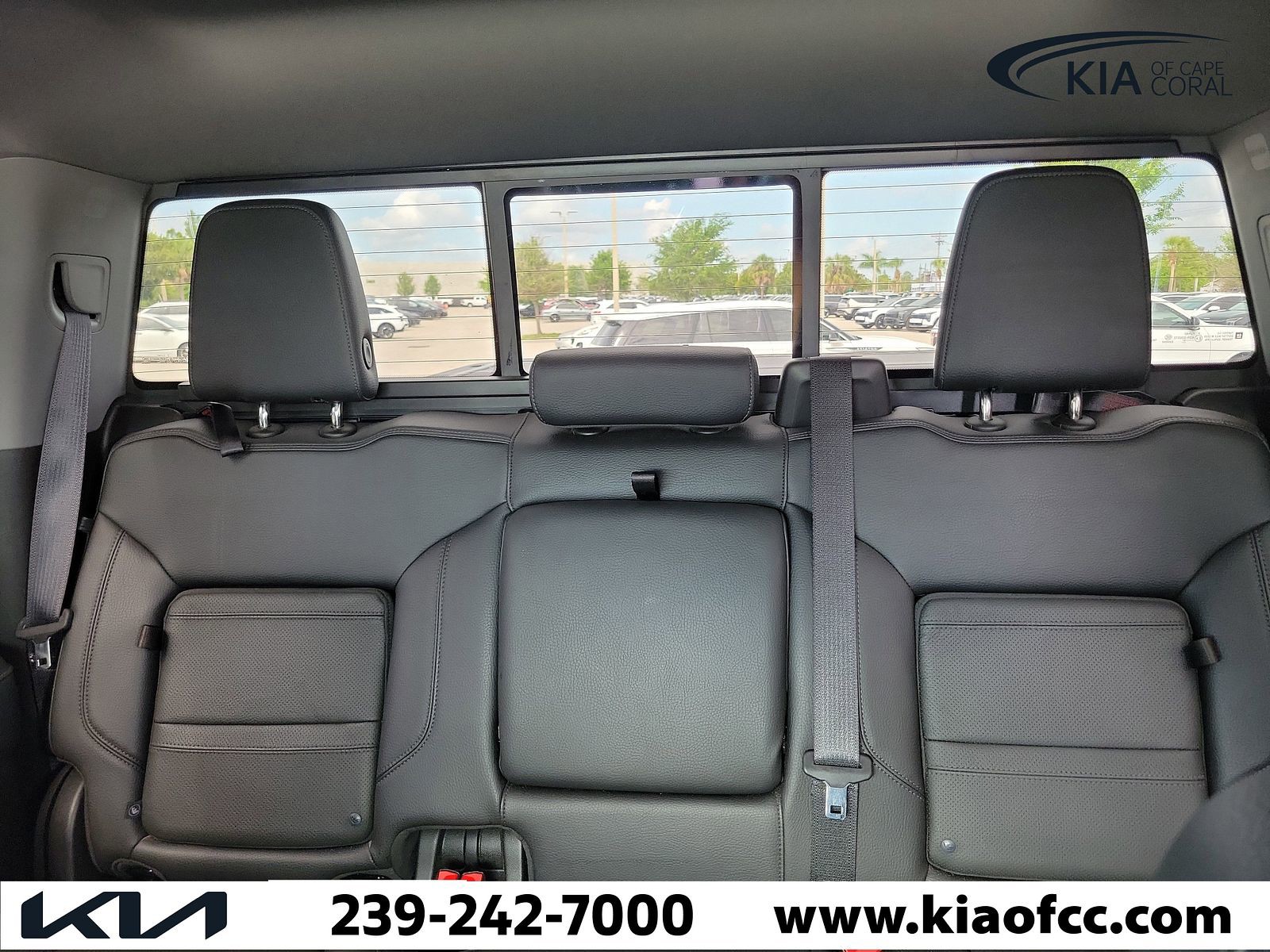 Used 2021 Onyx Black GMC Denali image 10