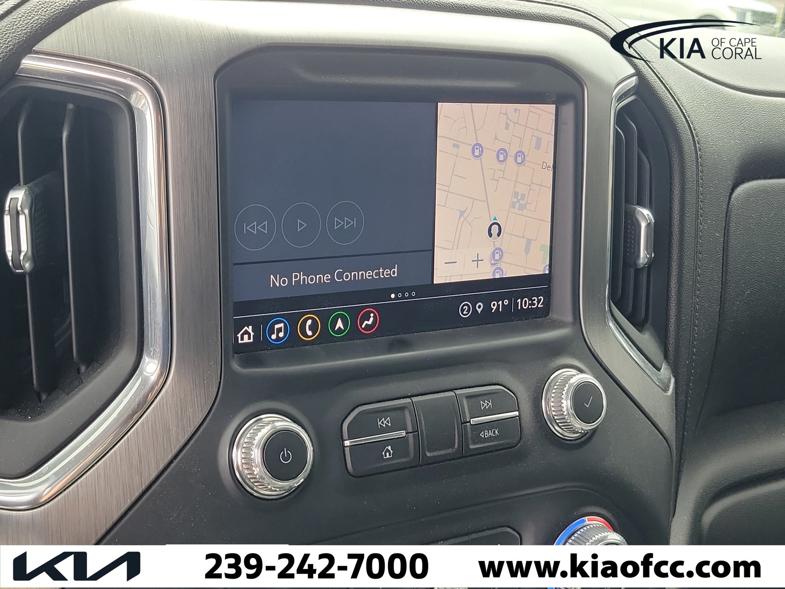 Used 2021 Onyx Black GMC Denali image 29