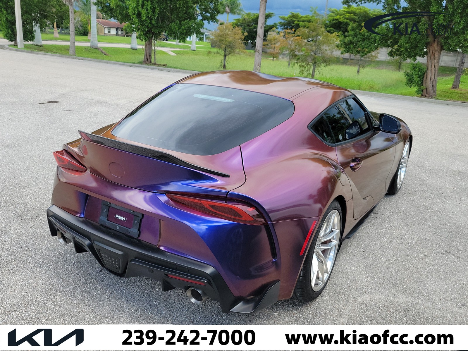 Used 2022 Renaissance Red Toyota 3.0 image 7