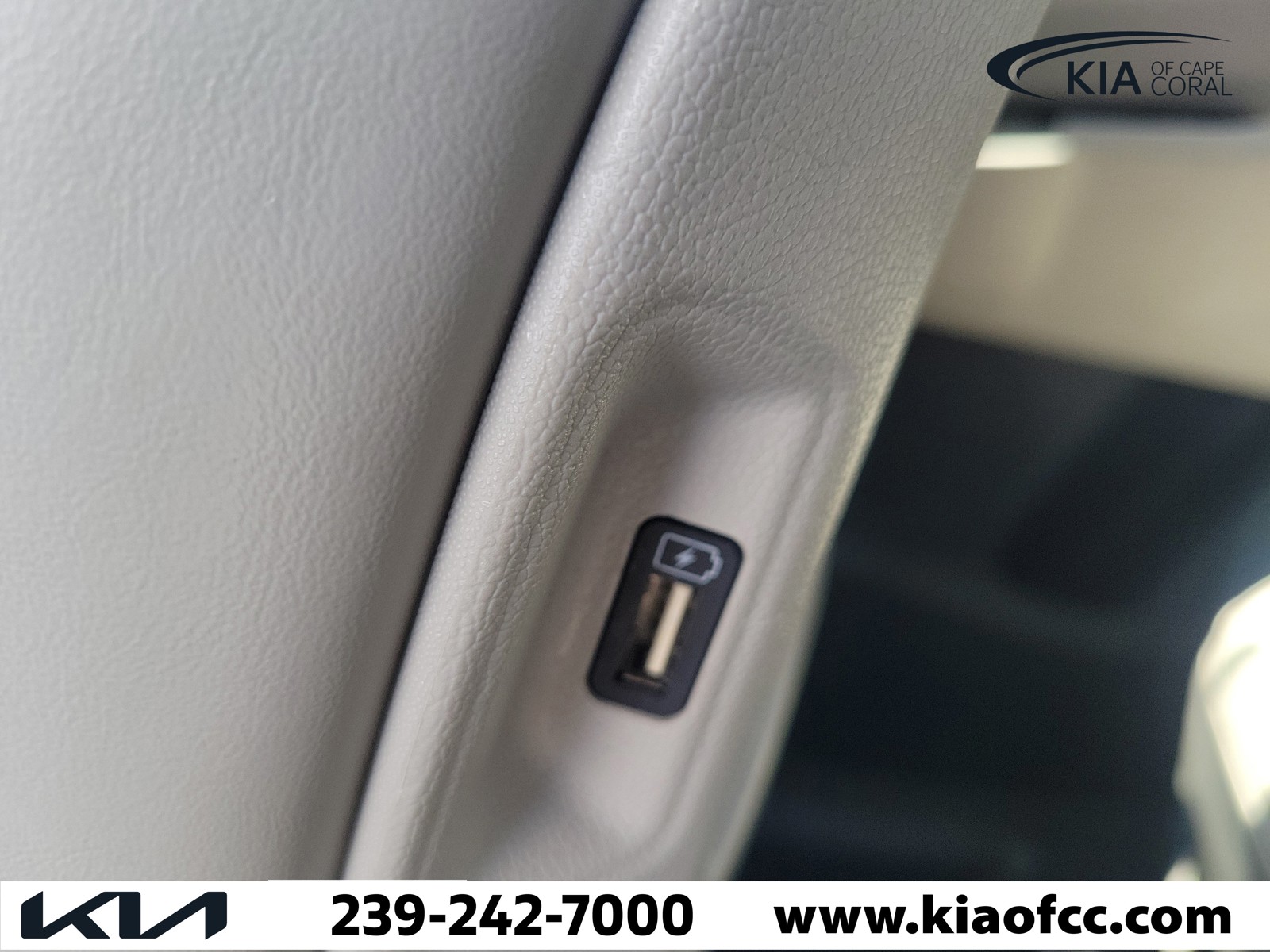 Certified Used 2023 Sapphire Blue Kia S image 16
