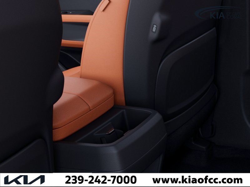New 2027 Glacial White Pearl Kia SX image 26