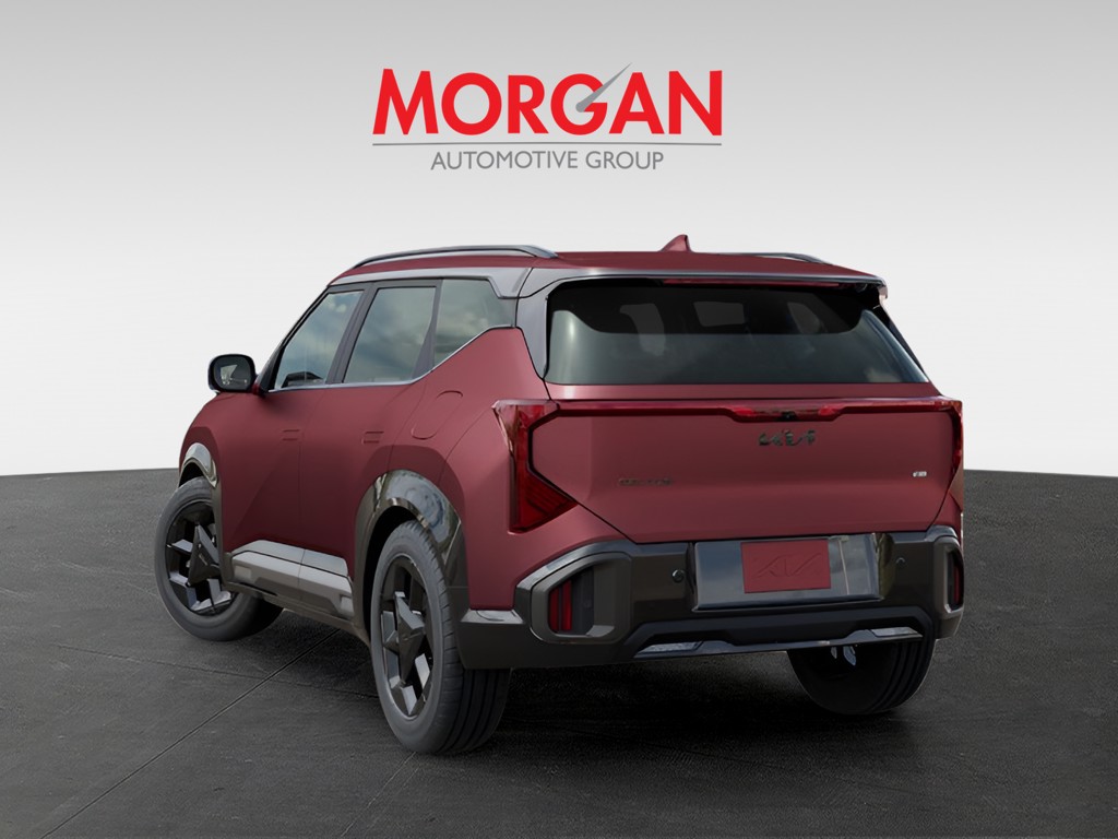 New 2027 Magma Red Matte Kia X-Line S image 4