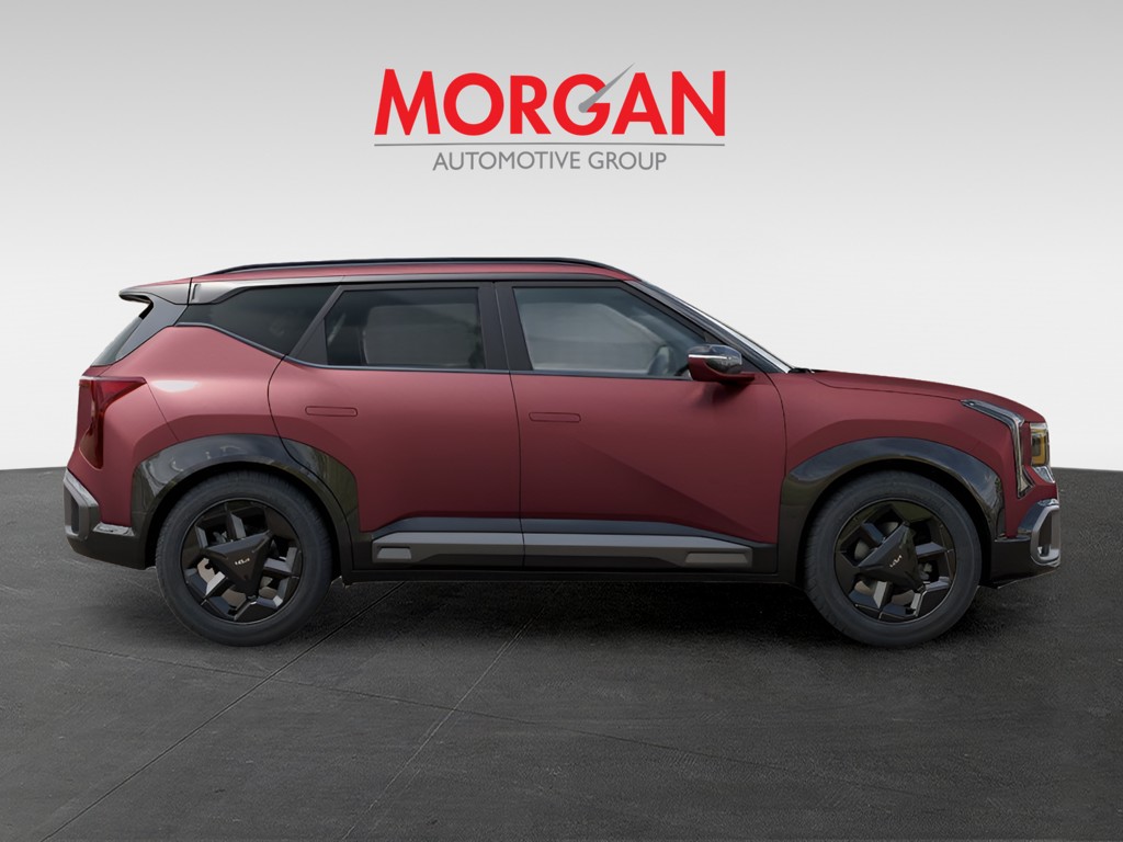 New 2027 Magma Red Matte Kia X-Line S image 7