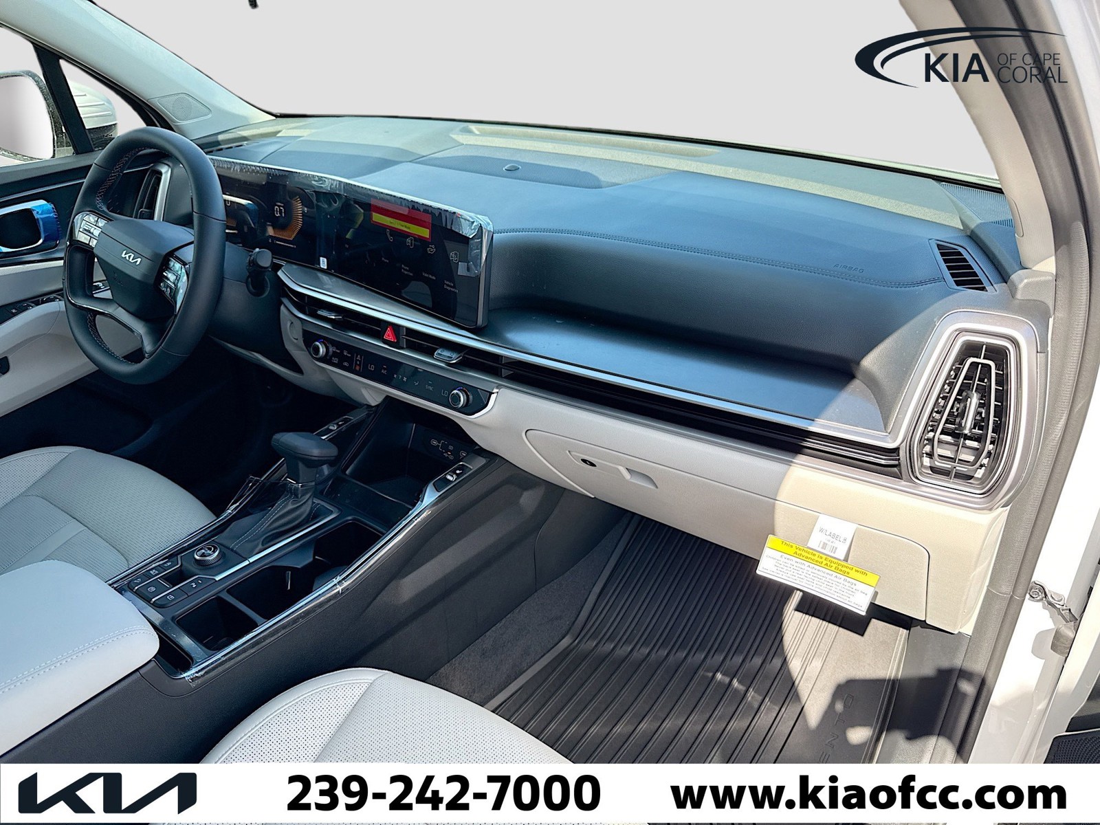 New 2026 Glacial White Pearl Kia S image 13