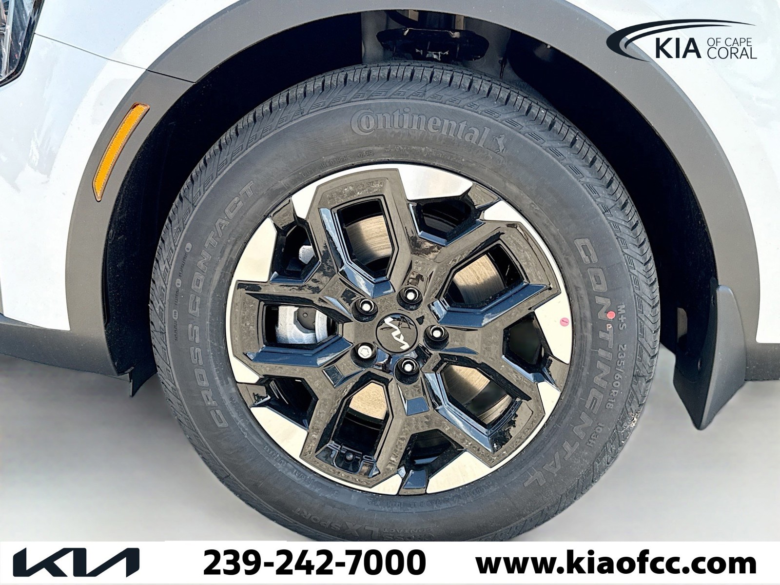 New 2026 Glacial White Pearl Kia S image 39