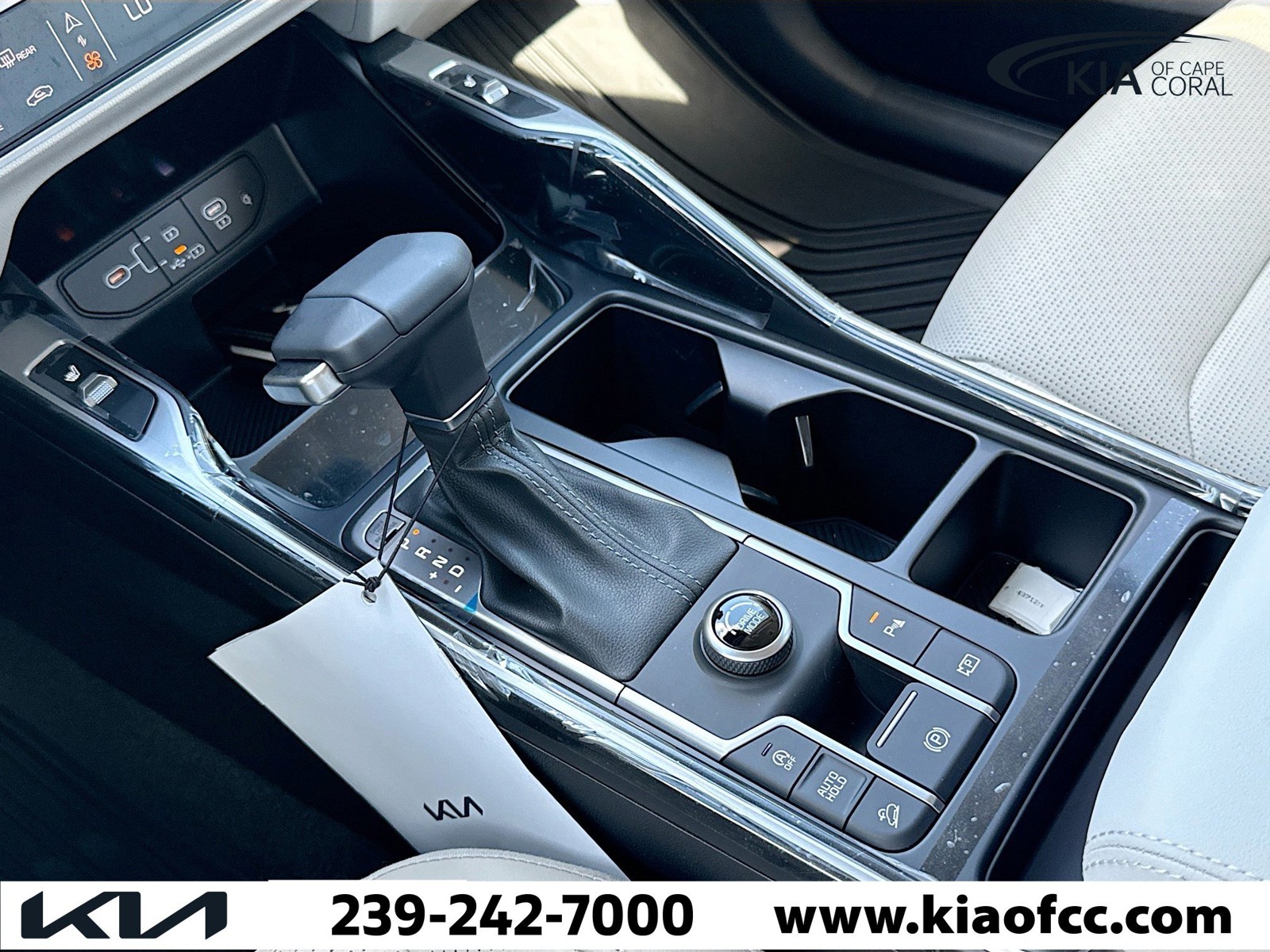 New 2026 Glacial White Pearl Kia S image 42