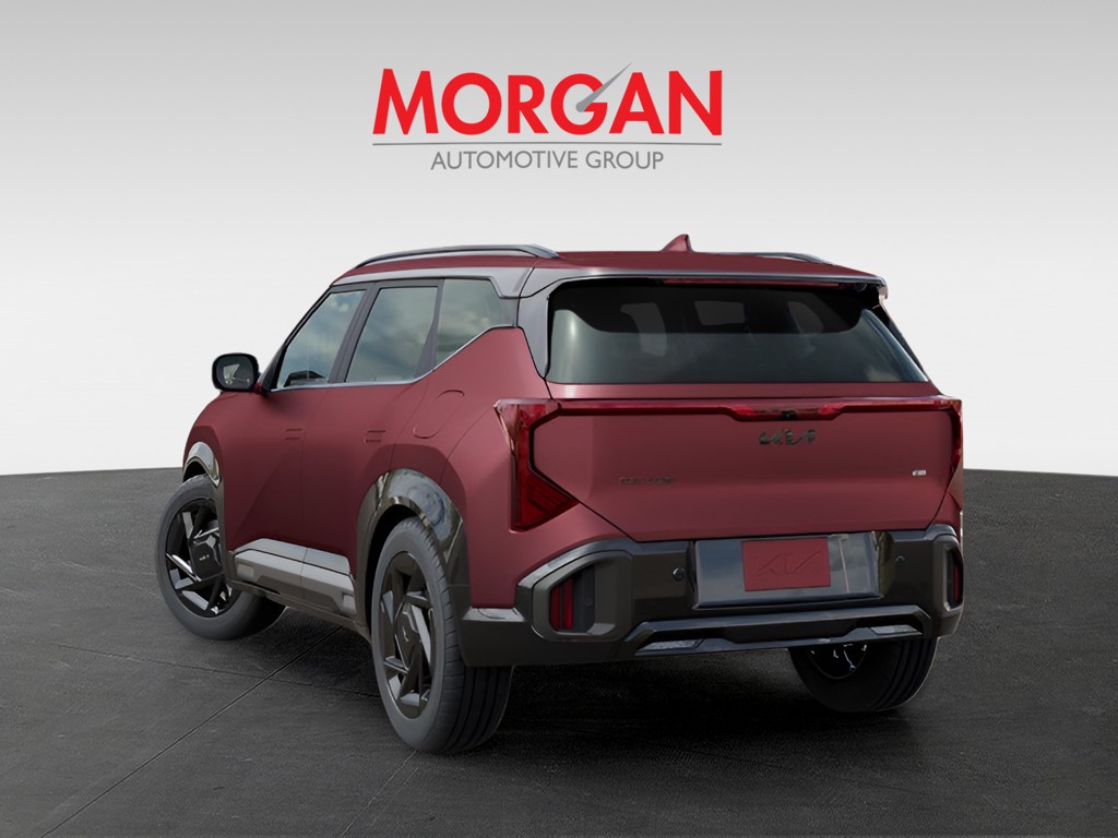 New 2027 Magma Red Matte Kia X-Line SX image 4