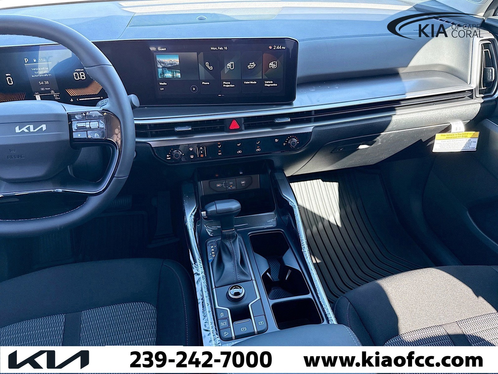 New 2026 Glacial White Pearl Kia LX image 18