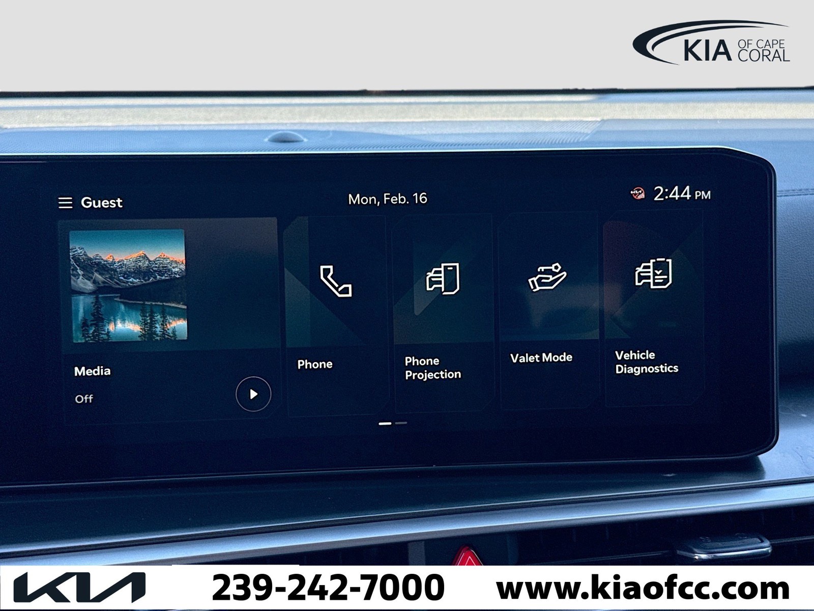 New 2026 Glacial White Pearl Kia LX image 30