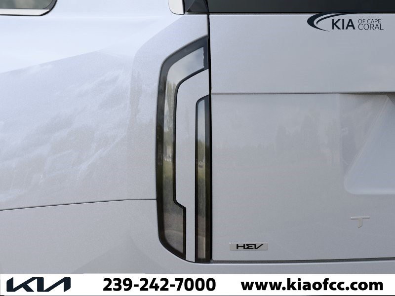 New 2027 Glacial White Pearl Kia SX image 11