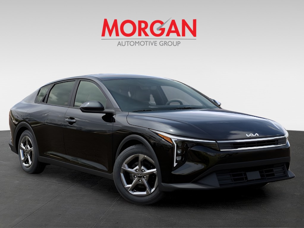 New 2026 Aurora Black Pearl Kia LXS image 8