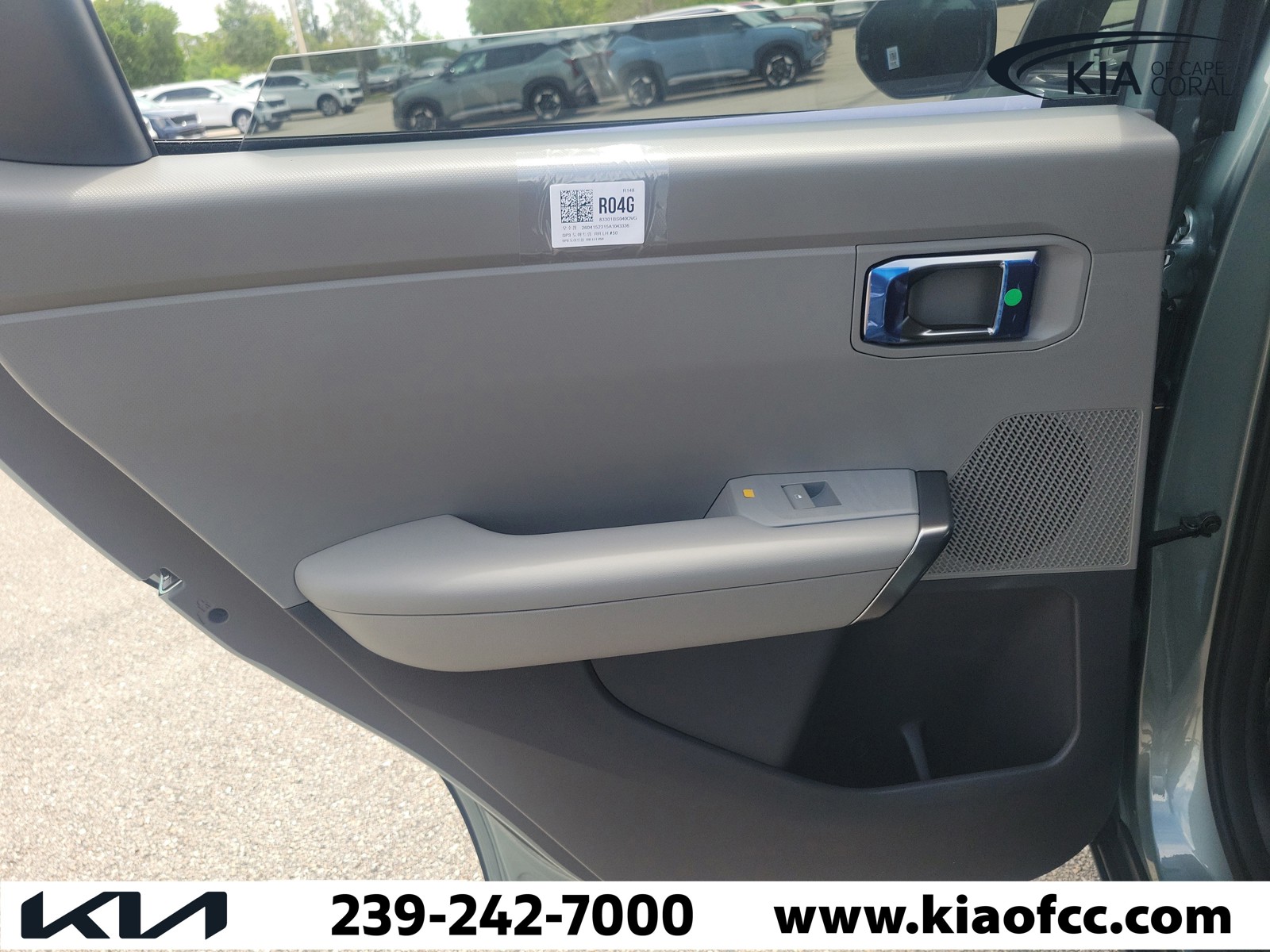 New 2027 Iceberg Green Kia S image 12
