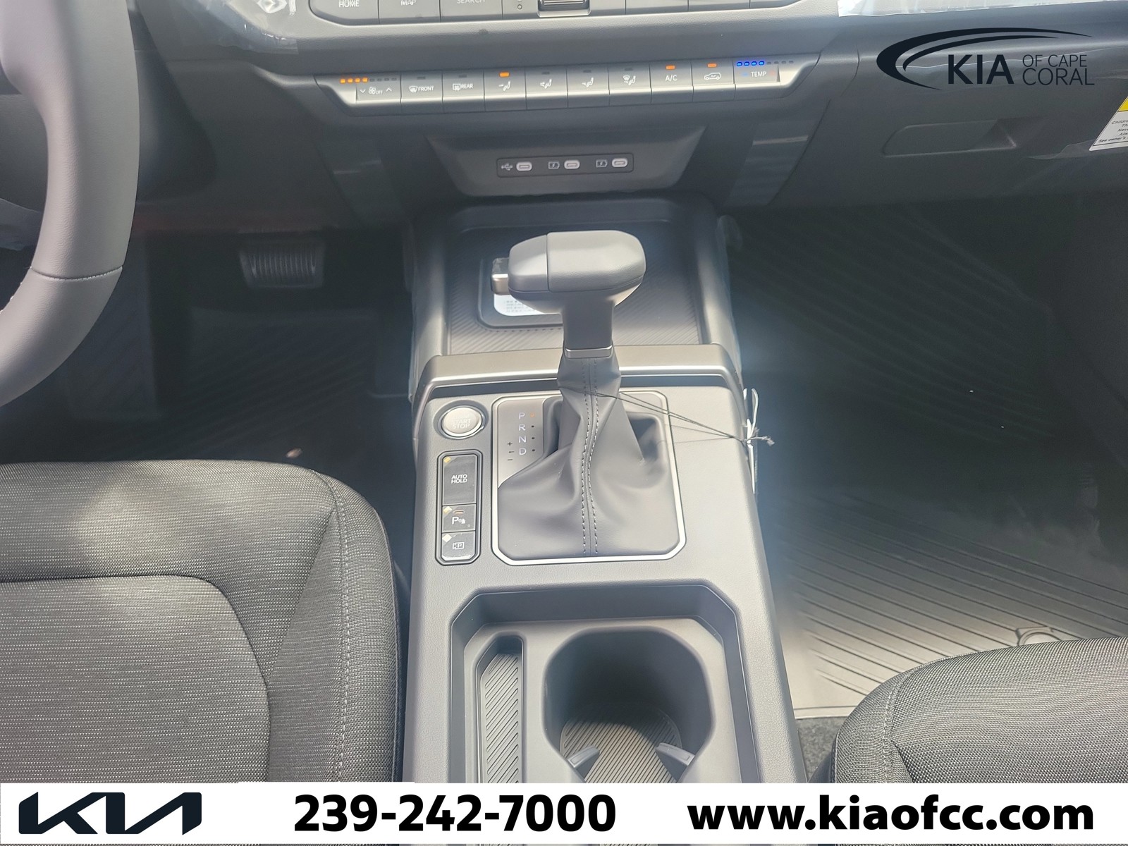New 2027 Iceberg Green Kia S image 20