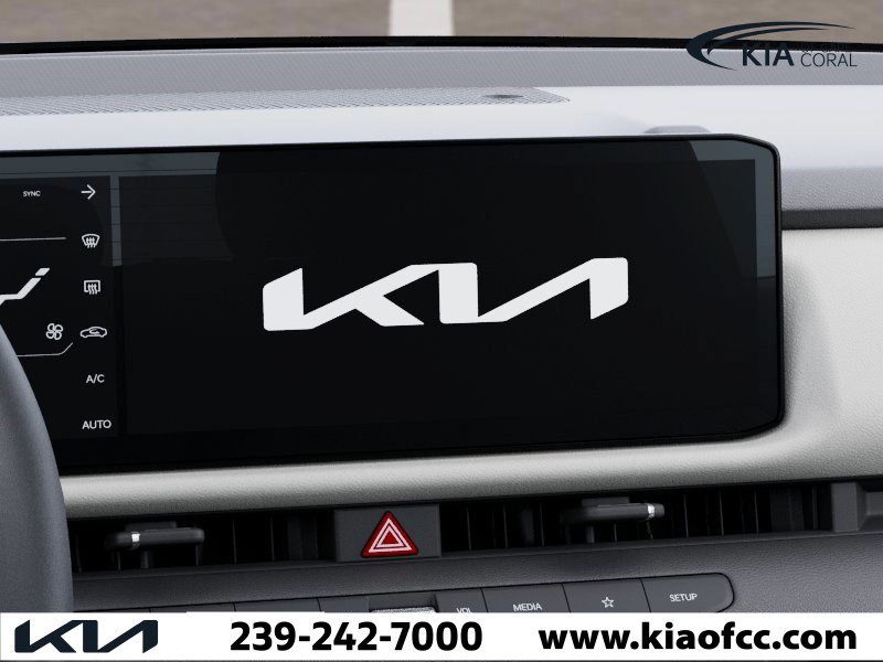 New 2027 Iceberg Green Kia S image 20