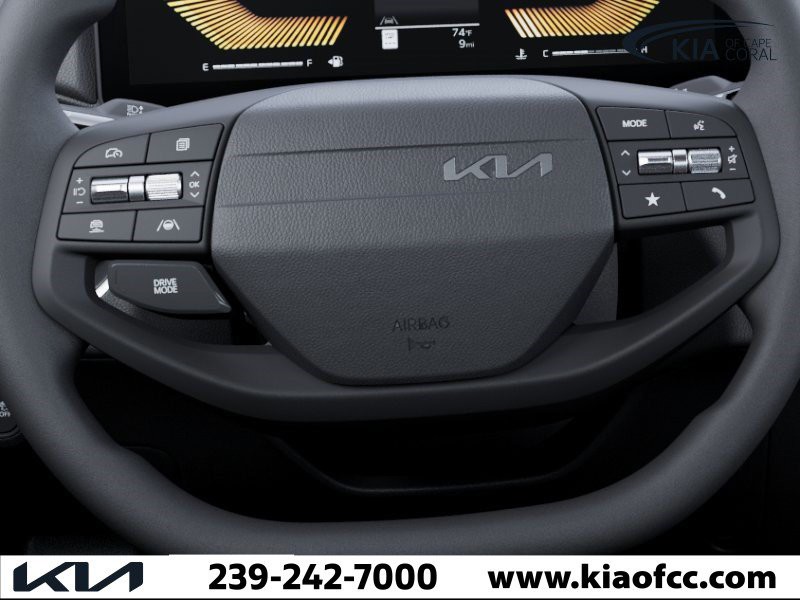 New 2026 Snow White Pearl Kia LXS image 22