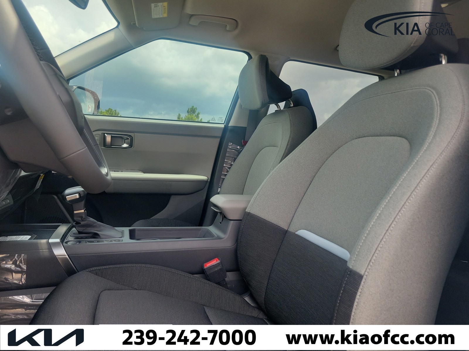 New 2027 Frost Blue Kia S image 30